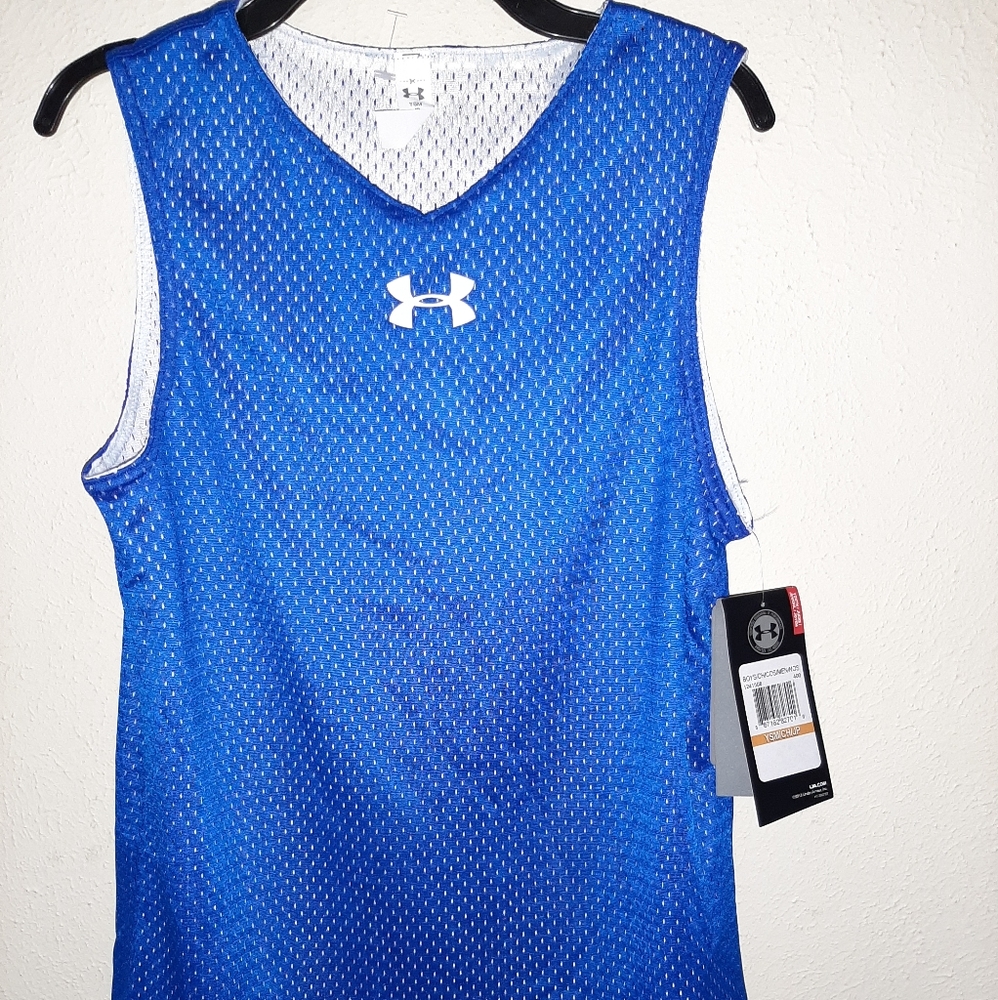 Under Armour Boy size Youth small